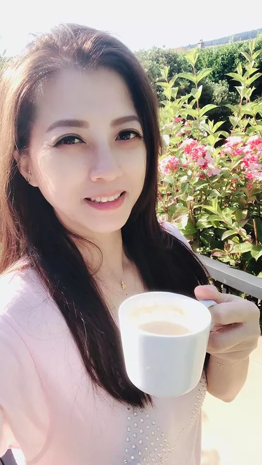 何篤霖曝好友狀況!赴加拿大探望郭靜純「氣色變超好」,家中有「大房大院」享受家庭生活~~