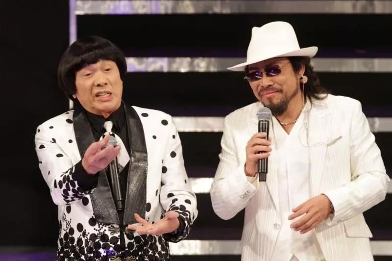 一集節目賺60萬!張菲私下超節儉「鞋子穿破也不丟」,退休後「晉級變指揮官」:人不能沒事做!