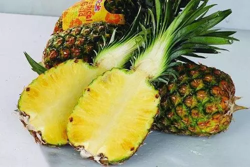 吃鳳梨好處多多,但吃完鳳梨別碰2物,可能是在「喂毒」,現在知道還不晚 !