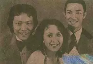 張菲前妻曝光,雖然離婚卻形如一家人,張菲有情有義不愧是老大哥!