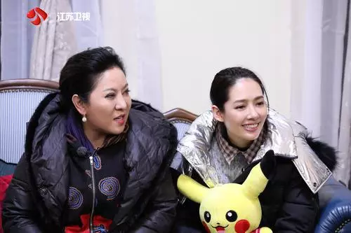 向華強娶「李小龍紅顏知己」4年情斷 養了前妻40年「向太從不干涉」敬重彼此情同家人