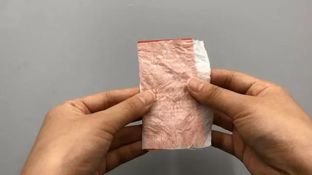 衣服吊牌直接扔掉?趕快收起來,放在家裡有大用處,省錢又實用 !