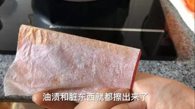 衣服吊牌直接扔掉?趕快收起來,放在家裡有大用處,省錢又實用 !
