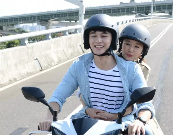 我是100公斤的胖子!自卑男「娶賢妻10年」如今有車有房,他果斷曝心聲「下輩子不會再娶妳」惹哭網友~~
