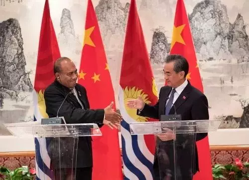 中基復交 時間地點不同尋常