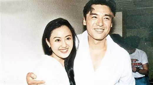離婚20年,章小蕙對鍾鎮濤道歉:「對不起讓你破產!」道出夫妻價值觀不同有多悲劇!