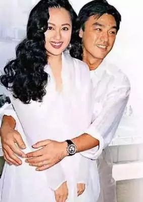離婚20年,章小蕙對鍾鎮濤道歉:「對不起讓你破產!」道出夫妻價值觀不同有多悲劇!