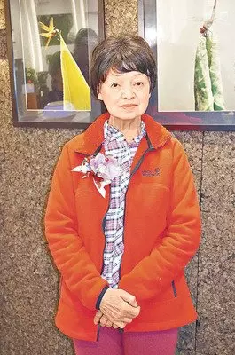 周潤發胞姊曝光和藹可親「外貌複製貼上」 為人低調「喜愛獨來獨往」不靠弟各自打拚