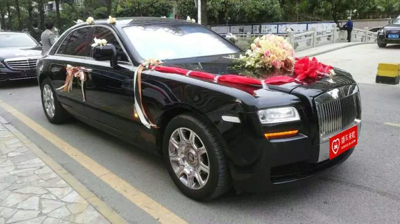 婚禮當天 「新娘要9萬下車費」 男子生氣扔下新娘:帶著你的親戚,現在就滾回去 !
