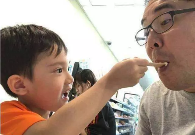 傳梁靜茹5歲兒子歸前夫!父子互動笑容滿面,她卻被曝患上抑鬱症!
