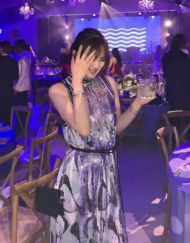 任正非二女兒近照曝光!讀哈佛顏值高,「最美千金」也不姓「任」!