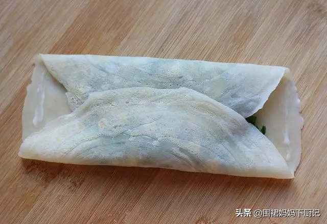 韭菜盒子新做法,不和面、不擀皮,出鍋後外焦里嫩、餡料十足
