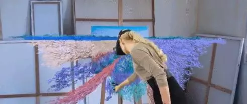 法國小姐姐用VR作畫,酷炫驚艷,還驚動了羅浮宮