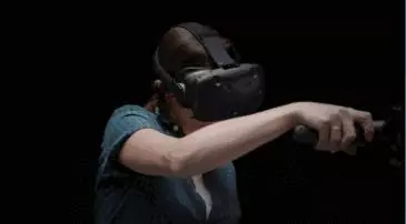 法國小姐姐用VR作畫,酷炫驚艷,還驚動了羅浮宮