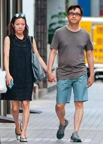 庾澄慶二婚又有婚變?原因或許有些驚人。伊能靜:不對等婚姻,最難熬~