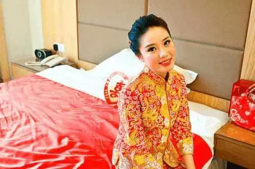 接親時新娘坐地起價,開口要再加7萬塊錢,新郎直接掉頭回家