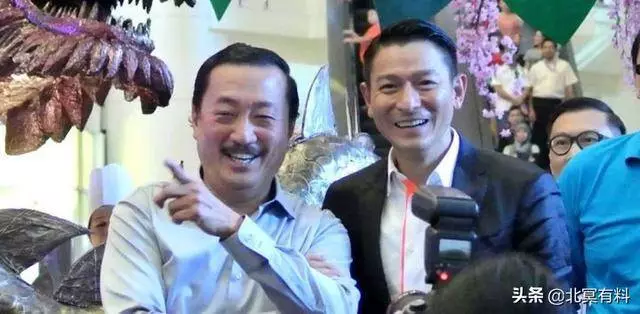 劉德華和朱麗倩表妹同框出鏡,其父是馬來西亞百億富豪,可以說一胖毀所有!