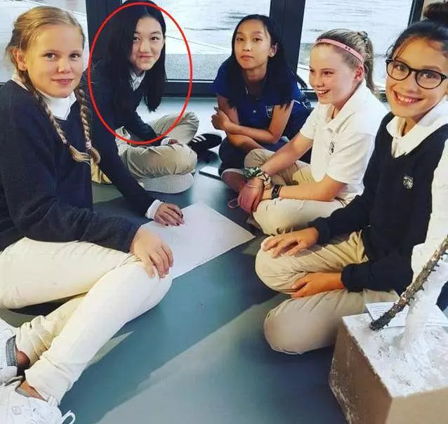 比王菲還霸氣!13歲李嫣懟李亞鵬不留情面,「暴脾氣」已非第一次!