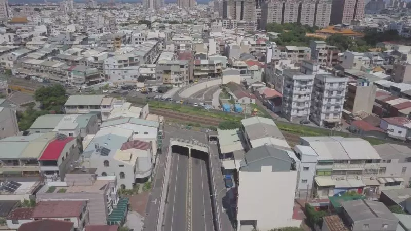 台南長榮地下道全線封閉一年 改道資訊看這裡 | 雲嘉南 | 地方