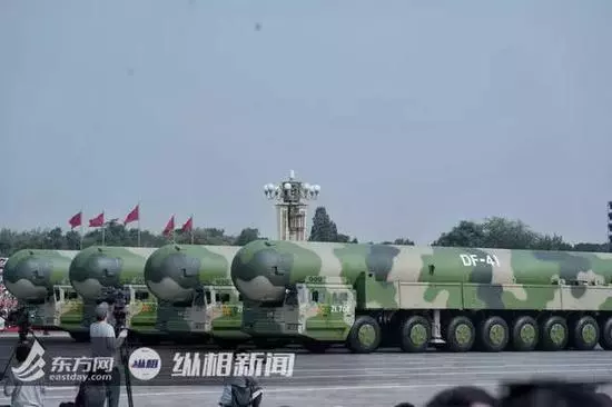 網友看到周總理這張圖瞬間淚目:真的繃不住了!