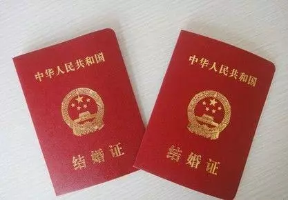 媽擺地攤養大我,出嫁當天她缺席,原來婆婆怕丟人讓我媽不要來
