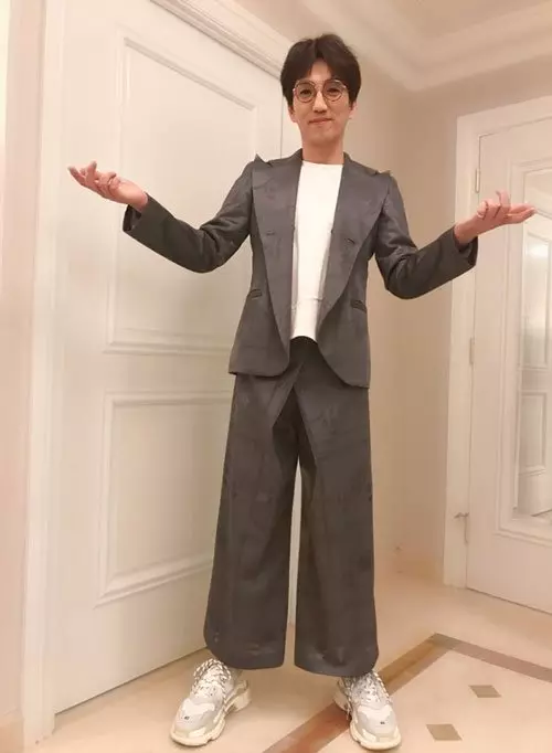 林志炫爆秘婚生子 , 國中生兒子曝光 !