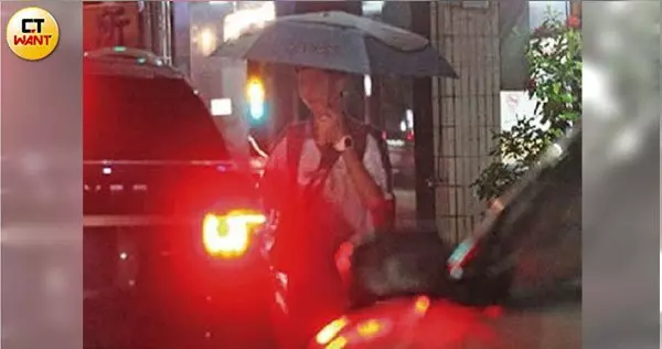 林志炫爆秘婚生子 , 國中生兒子曝光 !