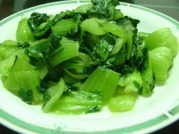 請注意!這樣吃燙青菜和炒青菜,等於吞油!燙青菜的優缺點都體現在哪裡?