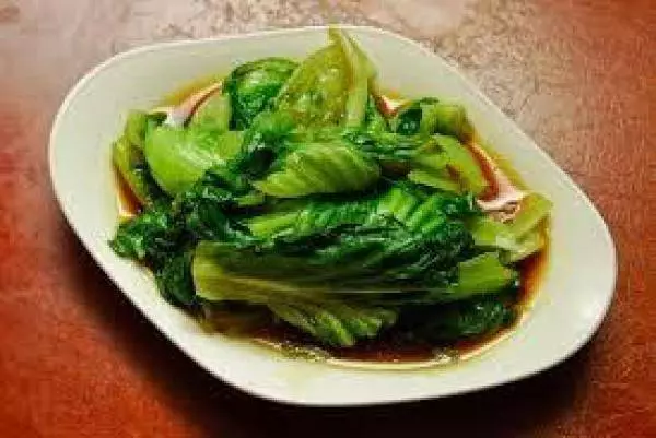 請注意!這樣吃燙青菜和炒青菜,等於吞油!燙青菜的優缺點都體現在哪裡?