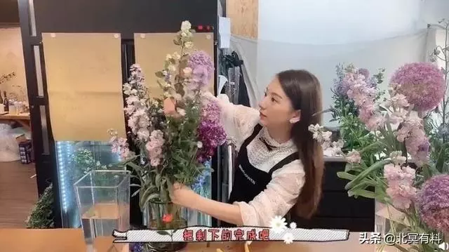 方媛陪C寶上課女兒中文名曝光,郭富城開跑車買鮮花慰勞妻子!