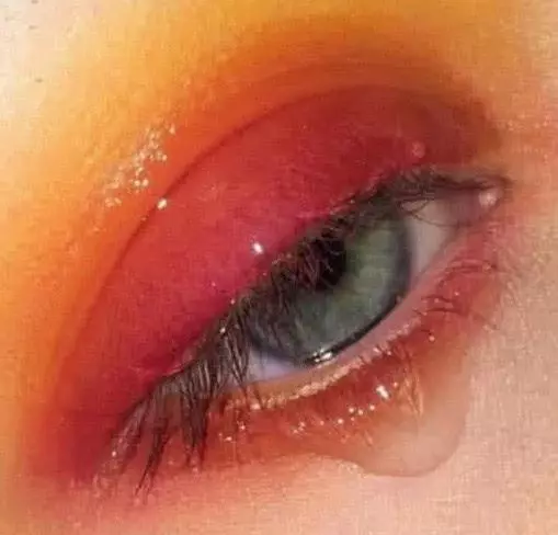 選一隻最可怕的眼睛,測你今生的婚姻狀態