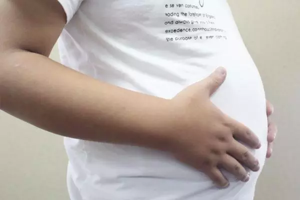 膽固醇偏高是怎麼引起的?40歲以後,無論男女要及時避開