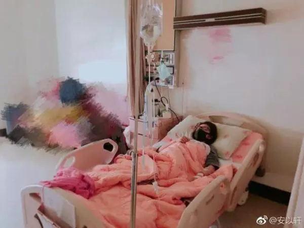 安以軒生子「CEO老公霸氣送24億4棟豪宅」,「每天為太太藥浴擦澡」只管吃飽餵寶寶!
