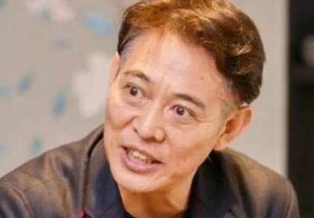 李連杰4個女兒長大後,沒有一個繼承父母顏值,太遺憾了