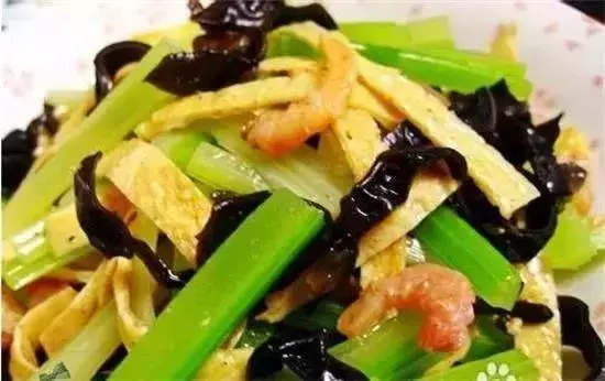 26種芹菜做法,好吃到停不下來
