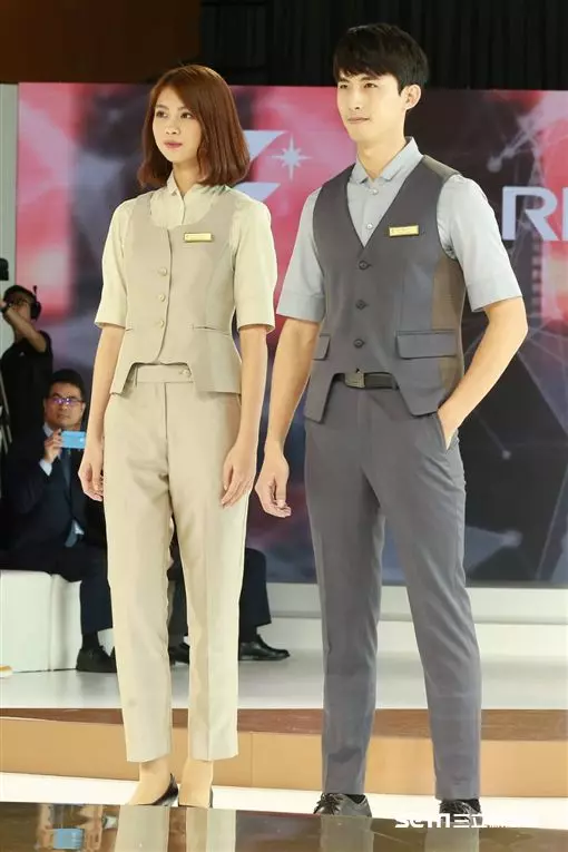 明年即將開航!星宇航空「全新制服曝光」地勤有夠帥 網友一看「飛航員霸氣設計」:還有缺人嗎