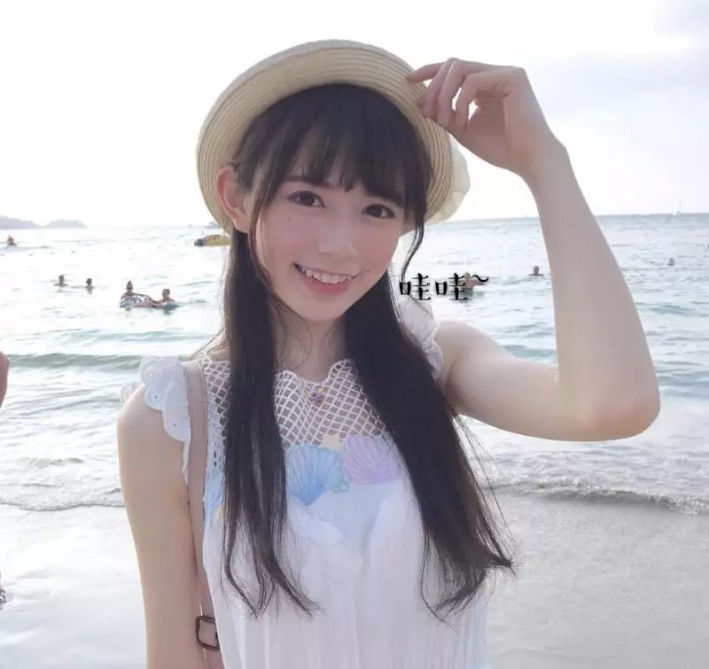 韓冰甜笑可愛的形象引暴動!網全戀愛了~
