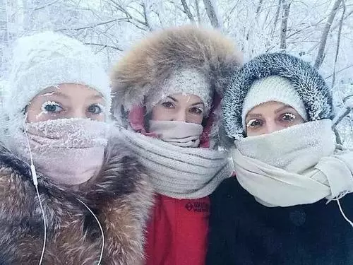 奧伊米亞康世界「最冷」的村莊,窗戶裝5層,吃不到蔬菜還是長壽村!
