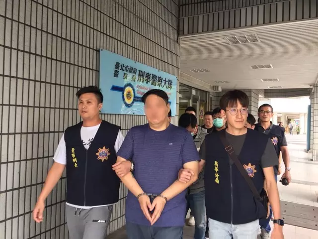 幫吃屎哥出頭直播嗆館長 竹聯幫堂主暴力砸店討債|蘋果新聞網|蘋果日報