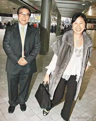 千億媳婦徐子淇,嫁豪門遷祖墳、改八字、8年4胎,結婚11年仍恩愛