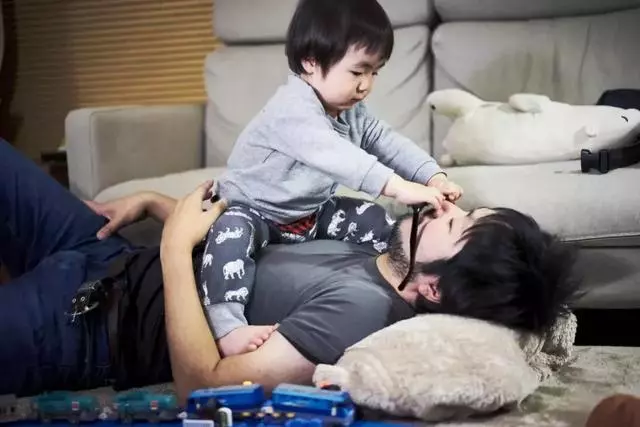 36歲癌症奶爸,生命最後3年為兒子留下「愛的禮物」,感動無數人