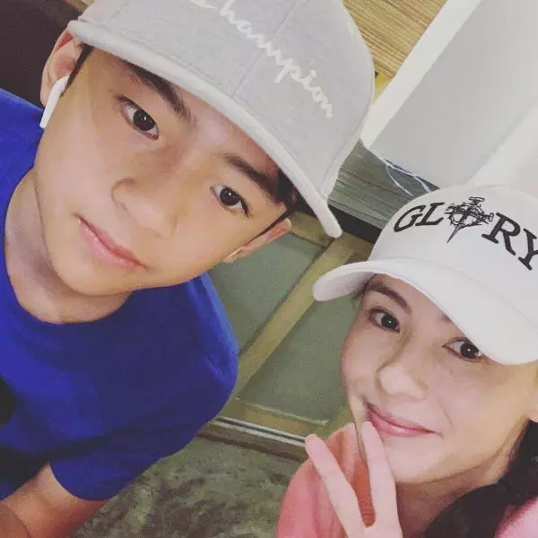 謝霆鋒承認偷愛王菲20年!大兒子Lucas看不下去打臉父親!