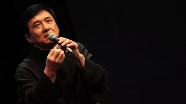 40多年前拍過三級片 成龍這樣回答
