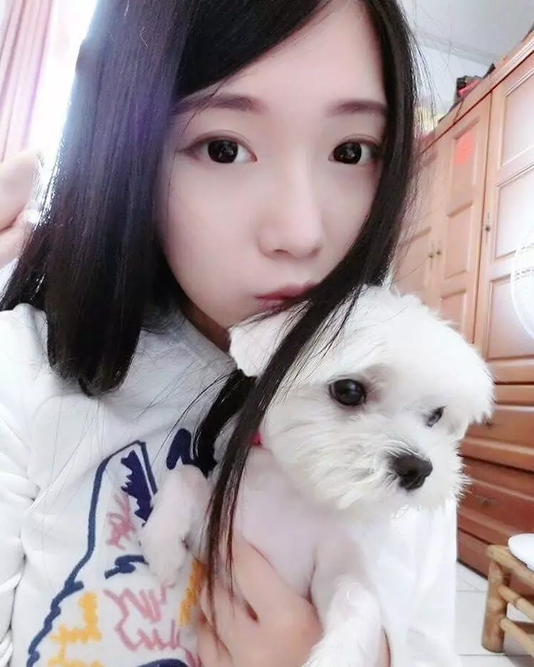 怪男開價4萬8求「包養」 正妹 謝薇安 回嗆:我月薪都超過了