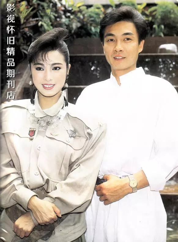劉松仁小20歲空姐嬌妻近照曝光,當年比劉德華還要紅,如今娶空姐生活幸福!