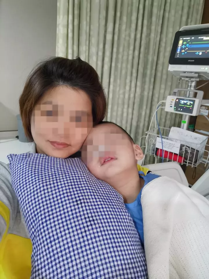 原以為只是普通發燒!2歲兒子最後被診斷「腦中風」令媽媽心碎