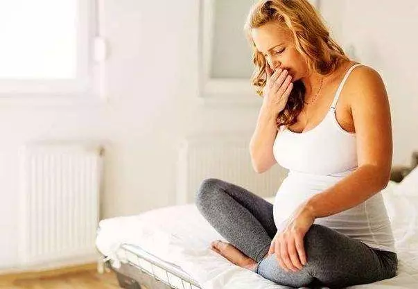 懷孕後,女性身上會散發著這3種「異味」,過來人一聞就知懷孕了 !