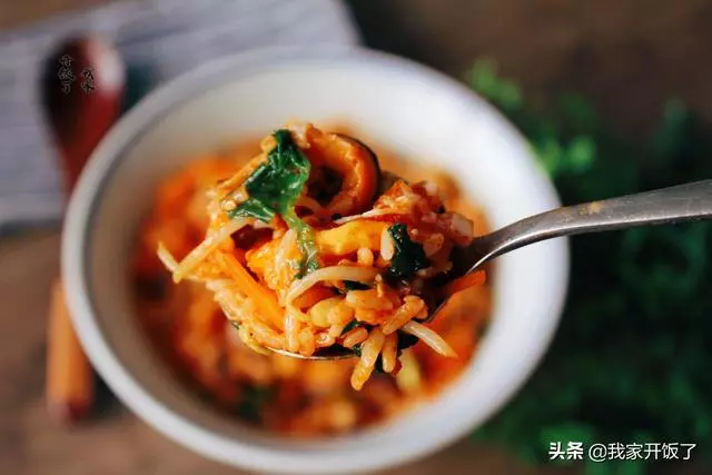 這飯拌一拌就上桌,比燜飯好吃,比煲仔飯簡單,熱量低,懶人必學