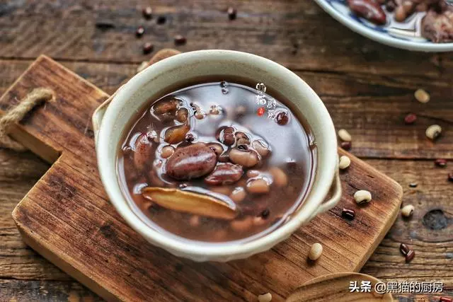 秋燥多喝湯,清潤又滋養,7道廣東家常湯,飯前飯後喝都合適
