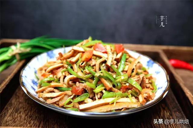 豆腐乾這麼做,上桌被瘋搶,一盤不夠吃,下飯又下酒,家人吃不夠